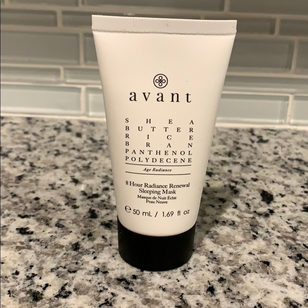 Avant 8 hour radiance renewal sleeping mask